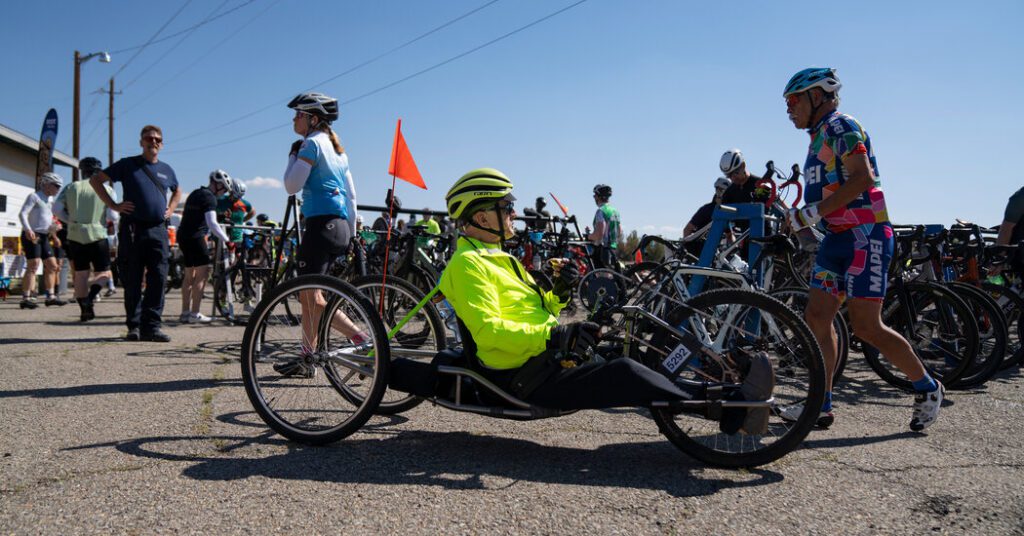 A Long-Distance Handcycling Trek in Santa Fe