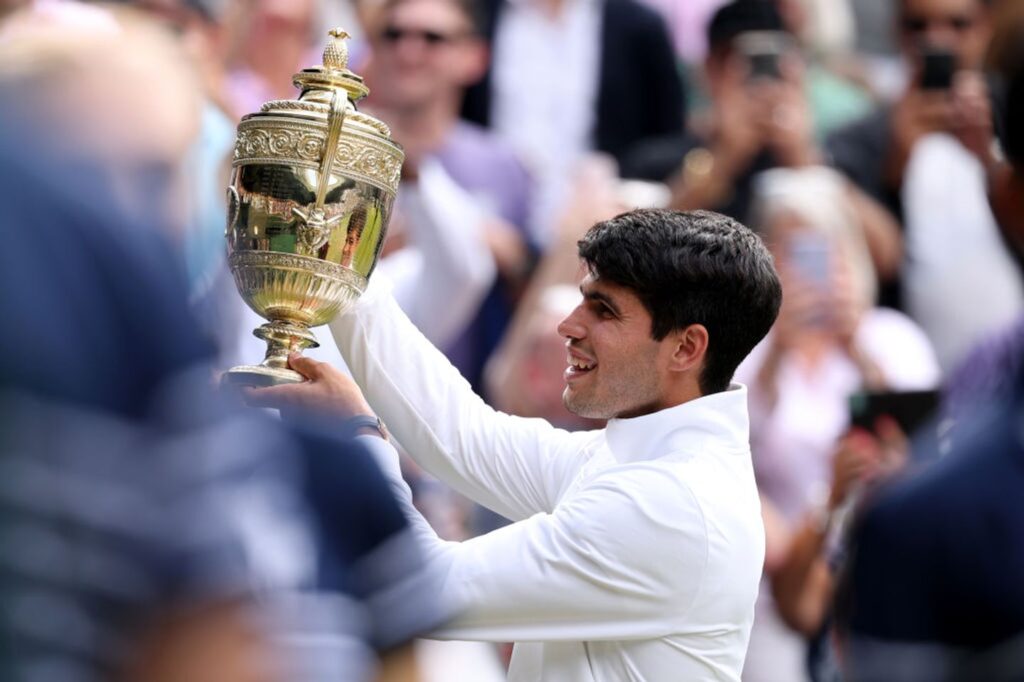 Wimbledon 2024 live updates: Carlos Alcaraz defeats Novak Djokovic in straight sets to defend his crown